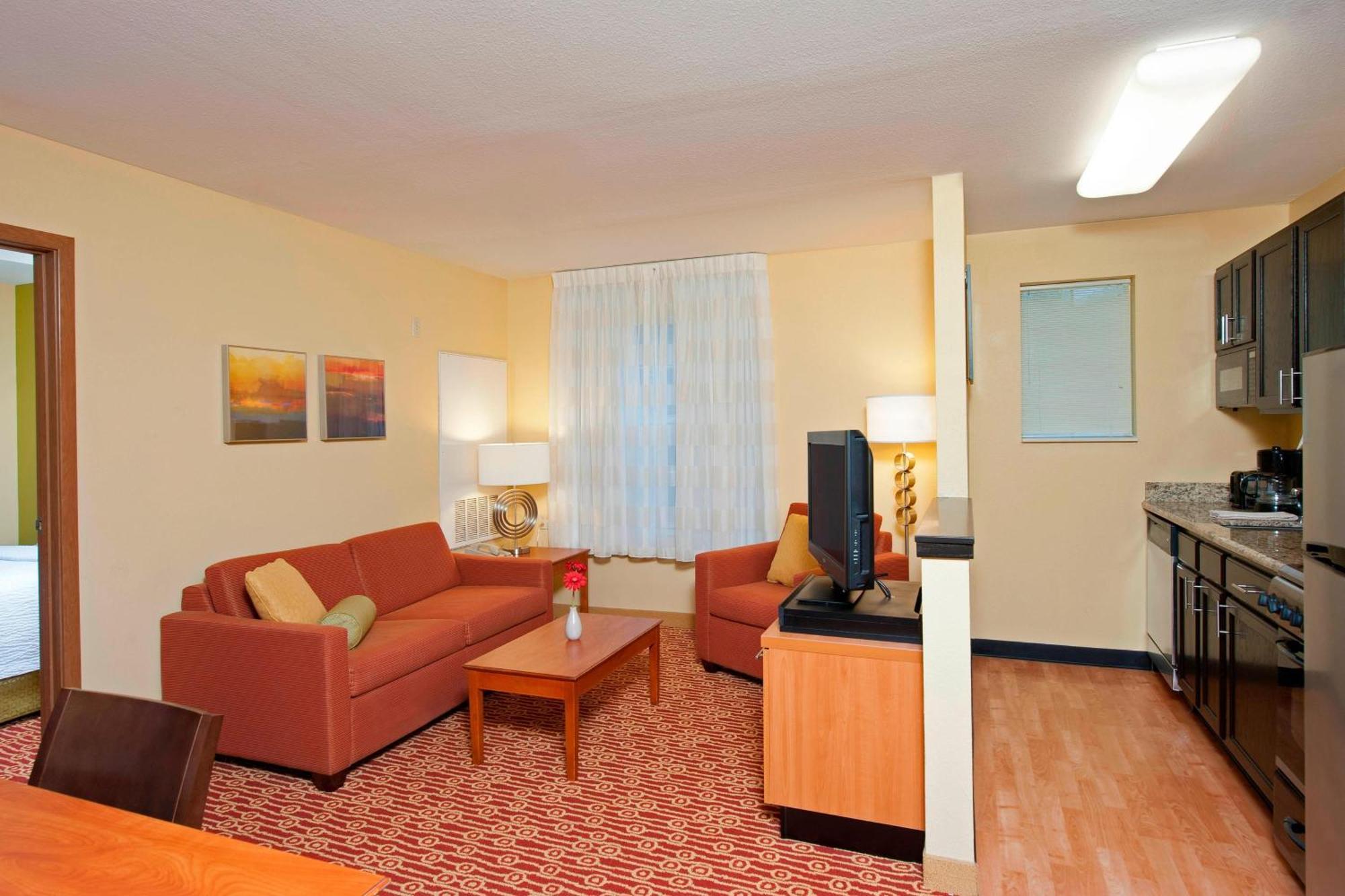 Towneplace Suites By Marriott Μπλούμινγκτον Εξωτερικό φωτογραφία